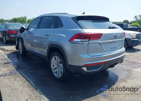 2022 Volkswagen Atlas Cross Sport Se from USA, damaged, VIN 1V2JE2CA0NC228039